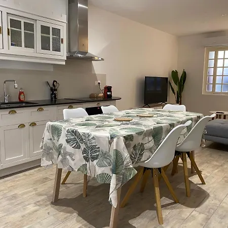 Maison 6 Personnes-clim-wifi-proche Centre 度假居 *