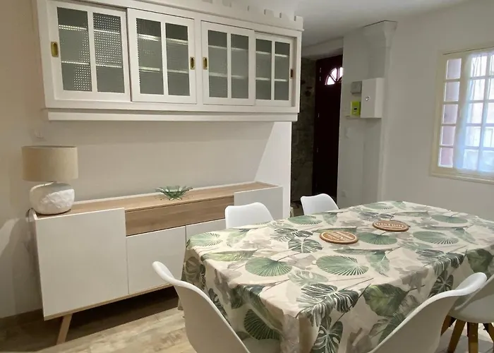 Maison 6 Personnes-clim-wifi-proche Centre