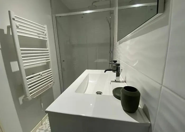 Maison 6 Personnes-clim-wifi-proche Centre Carcassonne